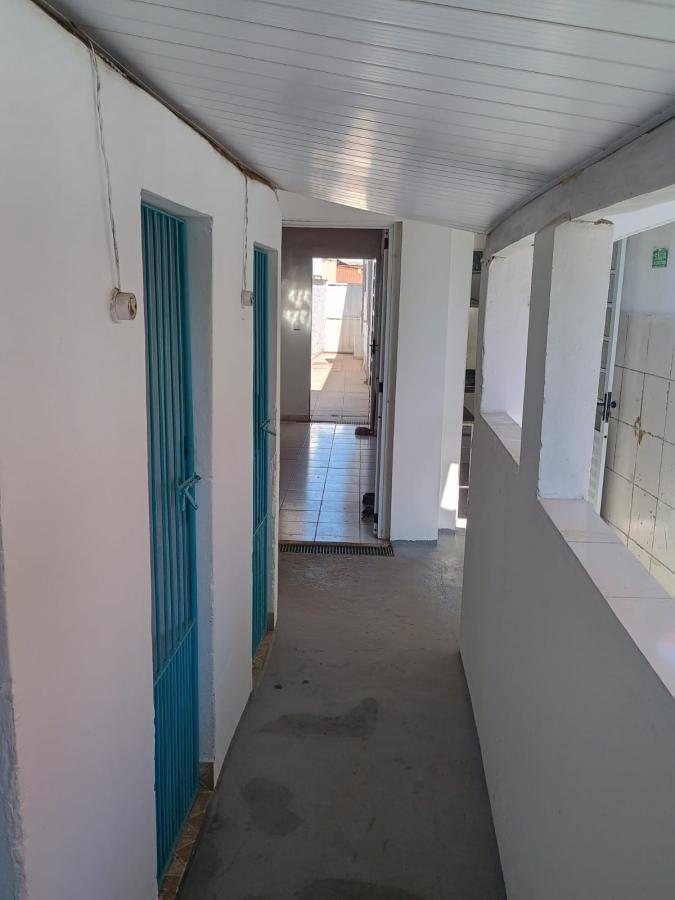 Prédio Inteiro para alugar com 3 quartos, 250m² - Foto 2