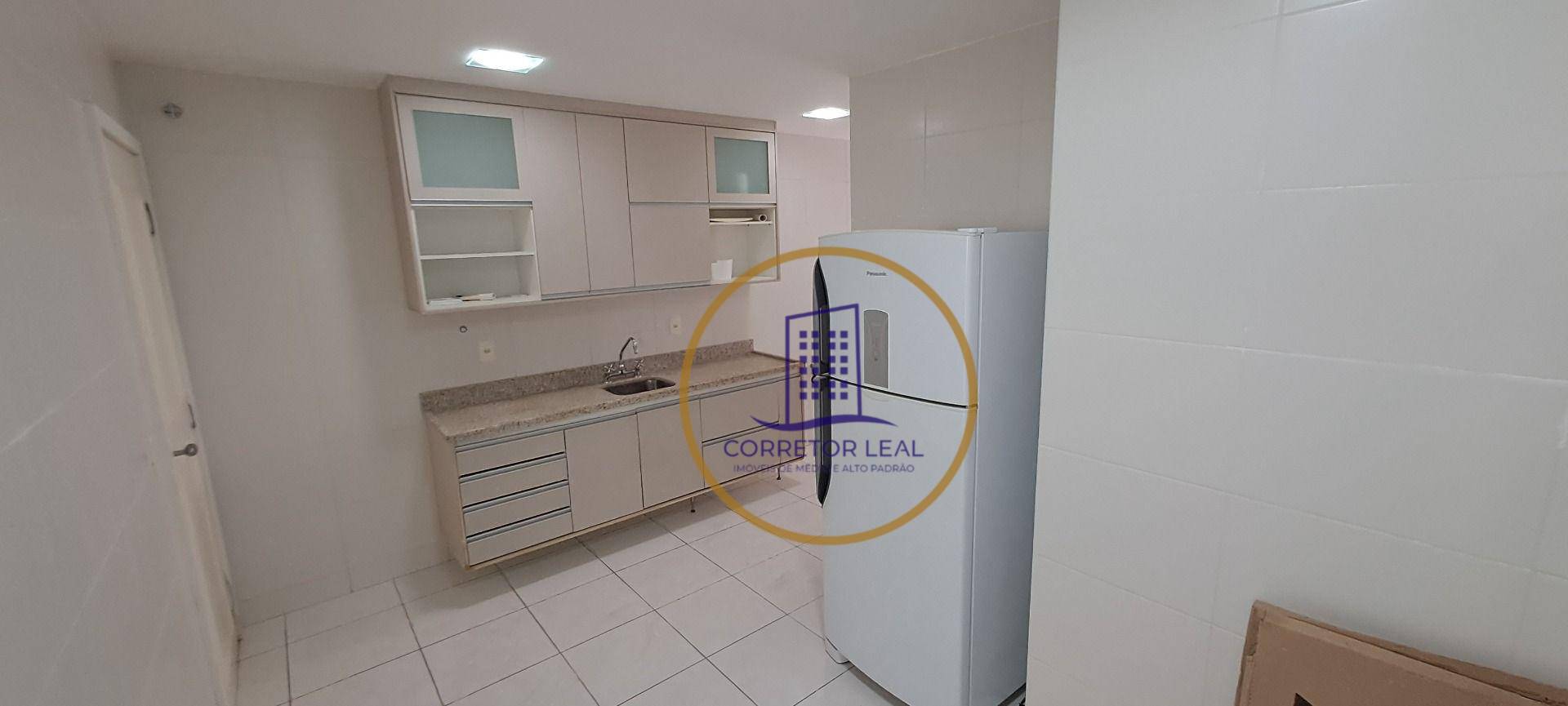 Apartamento à venda com 4 quartos, 146m² - Foto 10