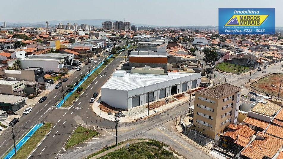 Loja-Salão para alugar, 239m² - Foto 1