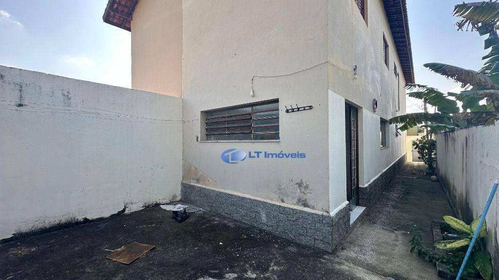 Sobrado para alugar com 3 quartos, 120m² - Foto 6