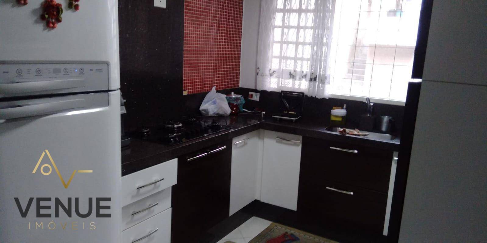Casa à venda com 4 quartos, 400m² - Foto 17