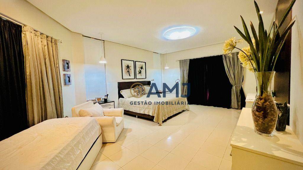 Sobrado à venda com 4 quartos, 334m² - Foto 9