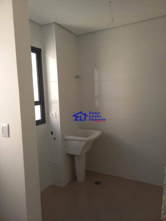 Apartamento à venda com 2 quartos, 37m² - Foto 12