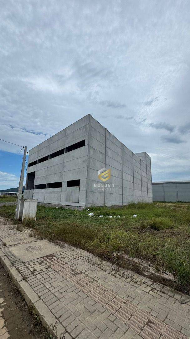 Depósito-Galpão-Armazém à venda, 807m² - Foto 1