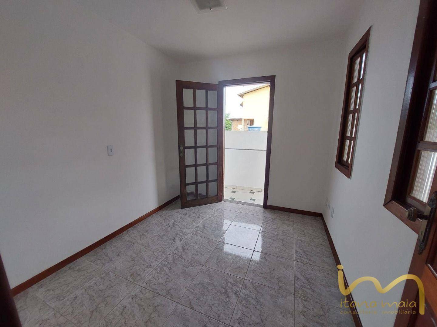 Casa à venda com 6 quartos, 380m² - Foto 21