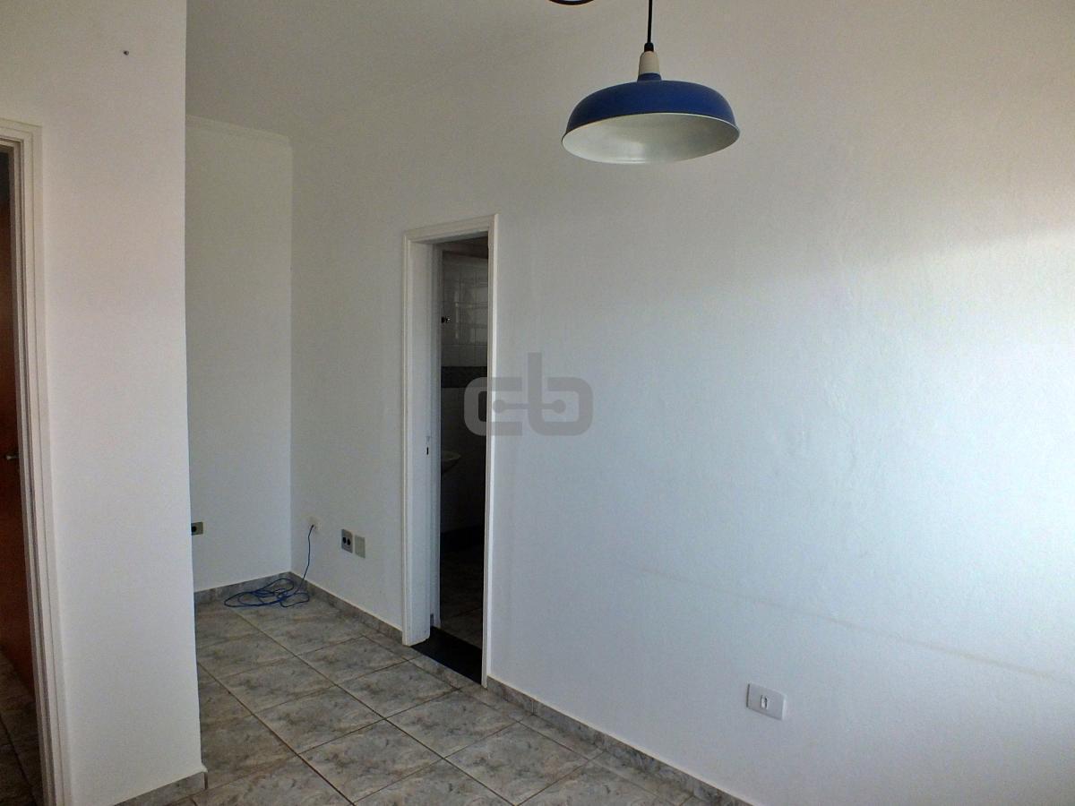 Casa à venda com 4 quartos, 310m² - Foto 9