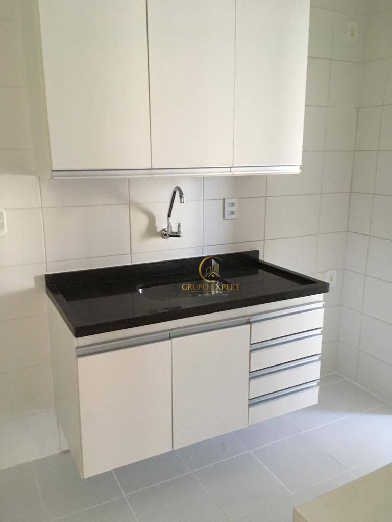 Apartamento para alugar com 2 quartos, 74m² - Foto 15