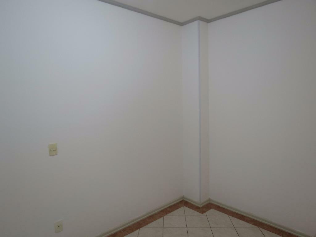 Apartamento à venda com 3 quartos, 72m² - Foto 22