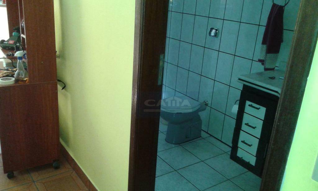 Sobrado à venda com 3 quartos, 379m² - Foto 39