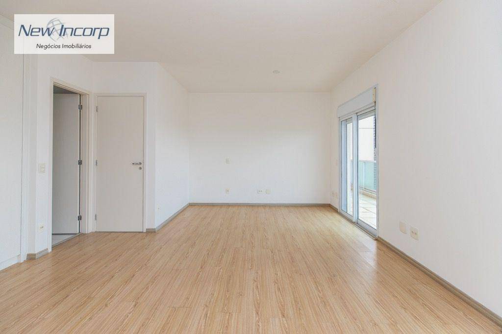 Apartamento à venda com 3 quartos, 227m² - Foto 28