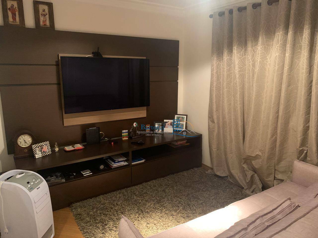 Apartamento à venda com 2 quartos, 70m² - Foto 6