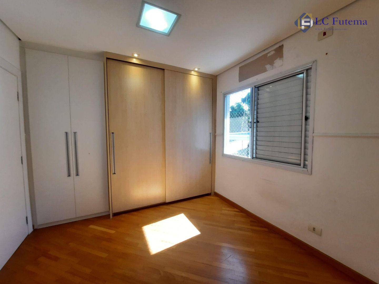 Casa de Condomínio à venda com 3 quartos, 181m² - Foto 15