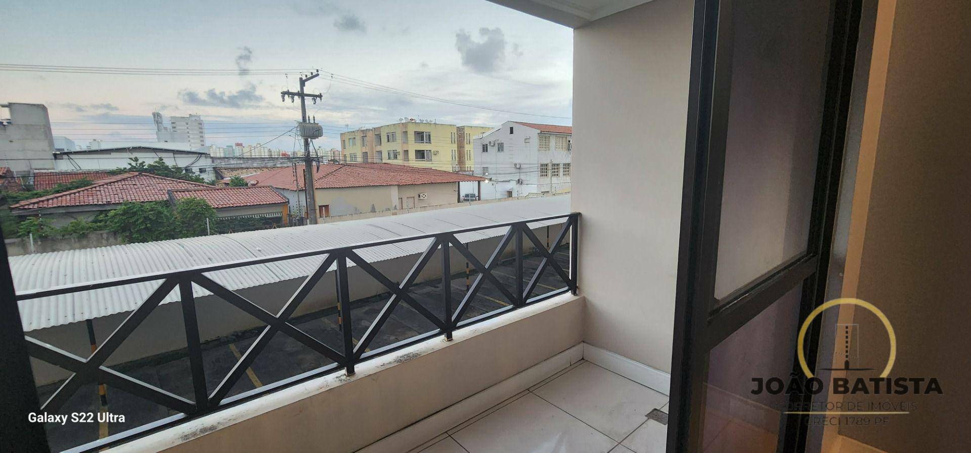 Apartamento à venda com 3 quartos, 75m² - Foto 11