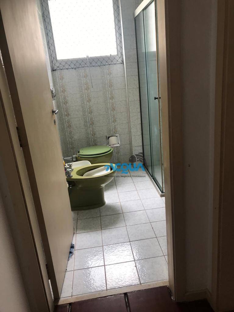 Apartamento à venda com 2 quartos, 100m² - Foto 6