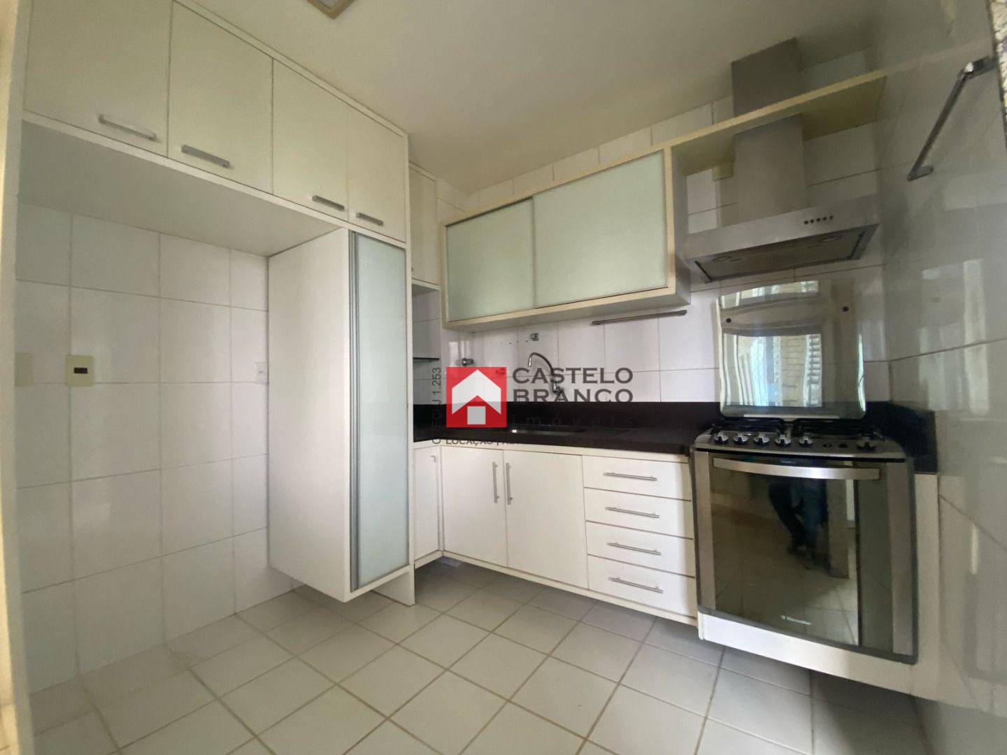 Apartamento à venda com 3 quartos, 130m² - Foto 23