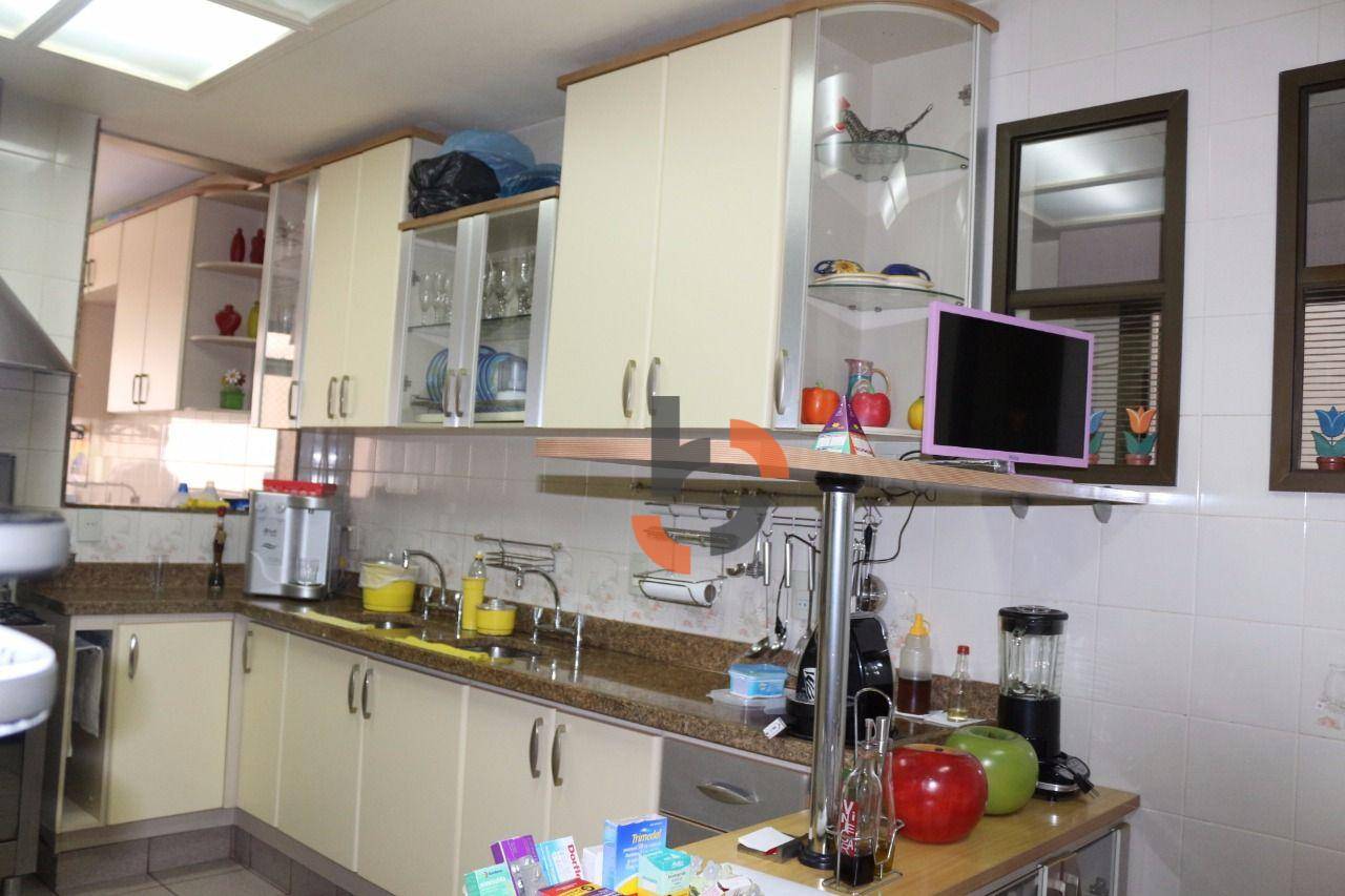 Apartamento à venda com 4 quartos, 328m² - Foto 28