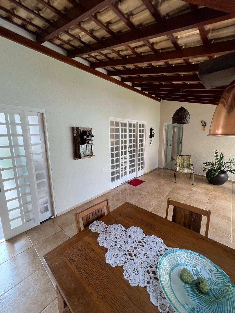 Sobrado à venda com 4 quartos, 220m² - Foto 44