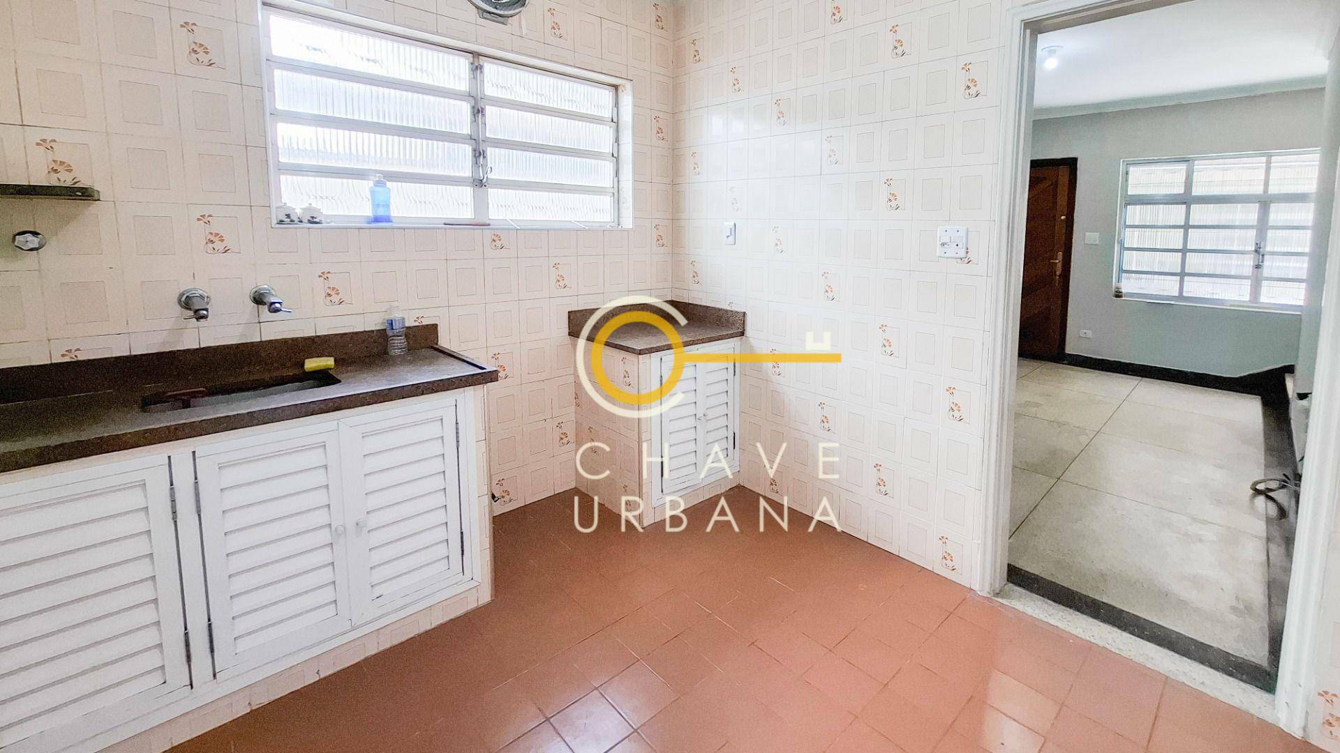 Casa à venda com 2 quartos, 70m² - Foto 6