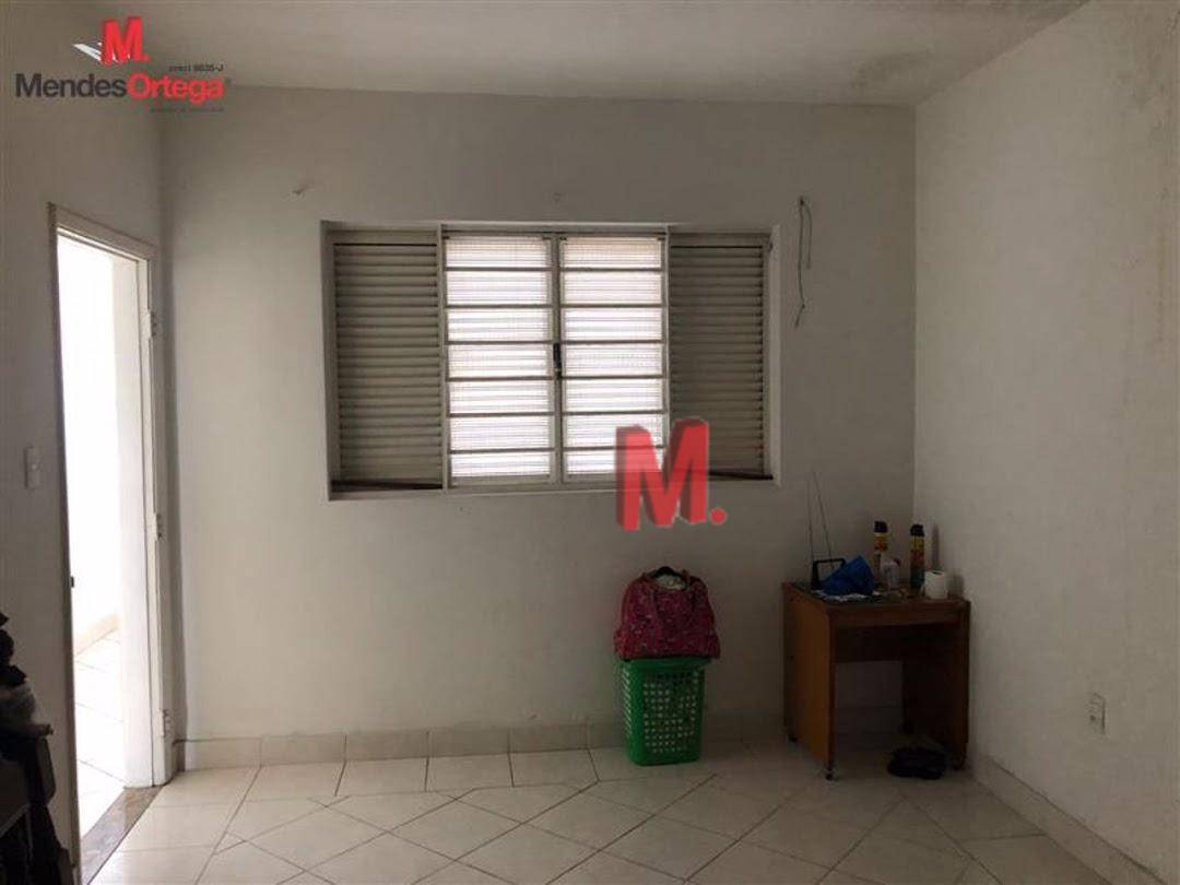 Casa à venda com 3 quartos, 167m² - Foto 8