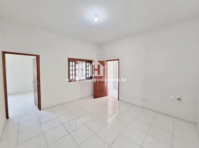 Casa à venda com 3 quartos, 298m² - Foto 5