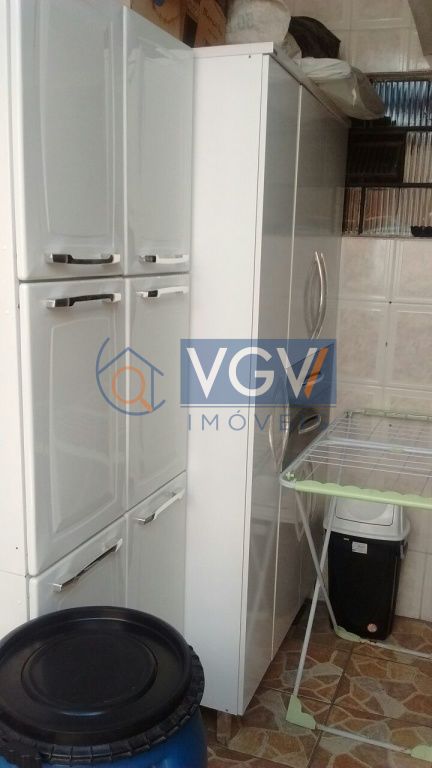 Casa à venda com 3 quartos, 99m² - Foto 14