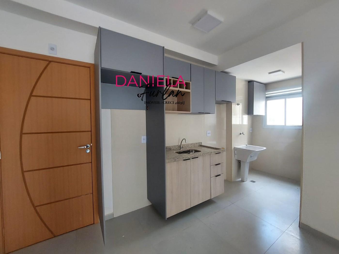 Apartamento para alugar com 3 quartos, 66m² - Foto 1