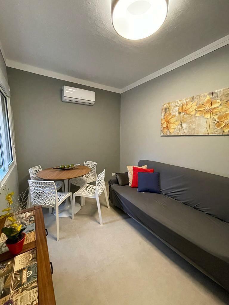 Apartamento à venda com 1 quarto, 50m² - Foto 9