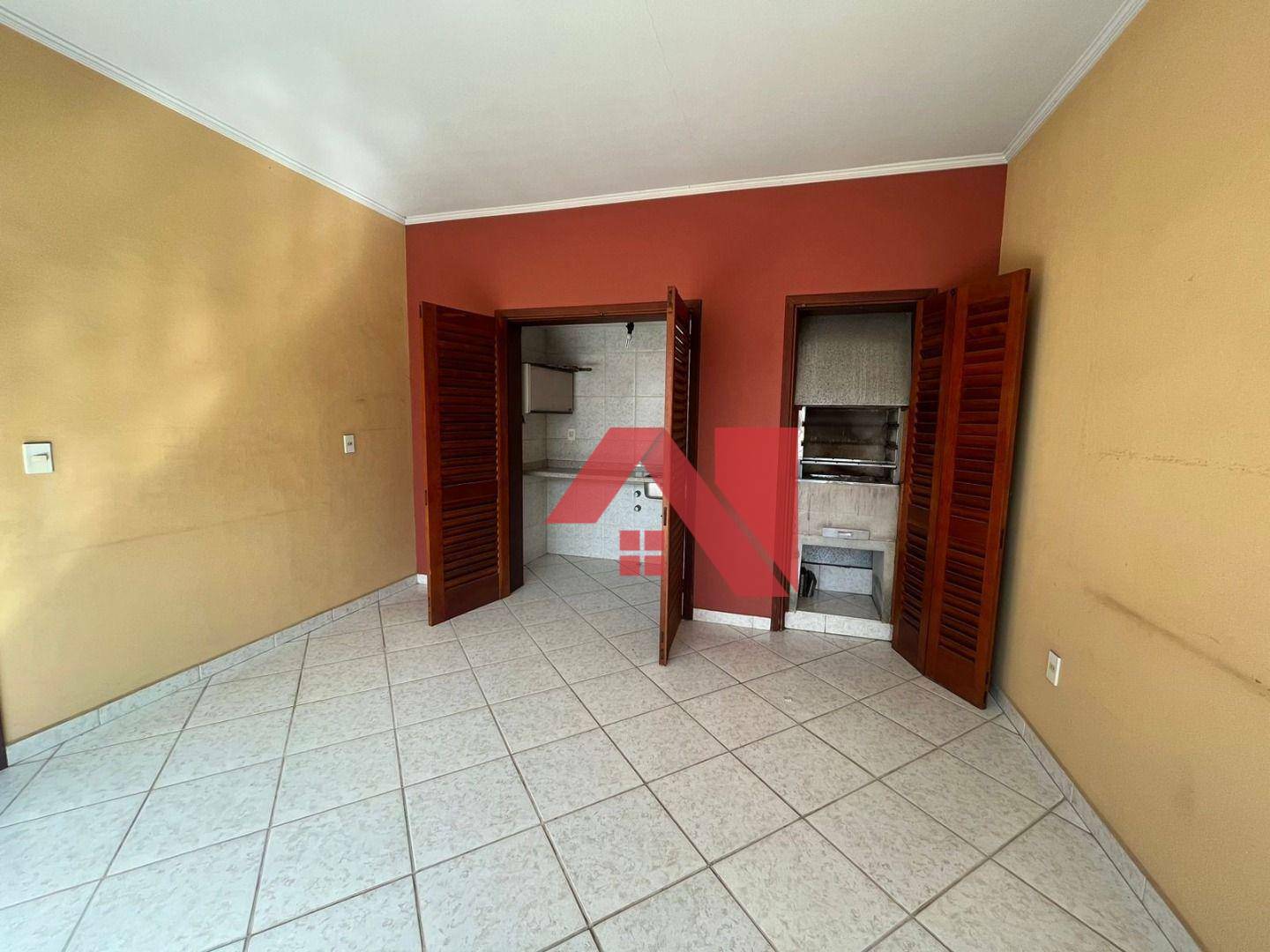 Sobrado à venda e aluguel com 4 quartos, 250m² - Foto 12