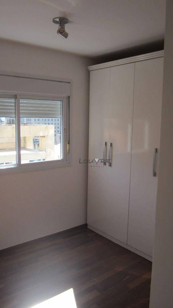 Apartamento para alugar com 3 quartos, 94m² - Foto 6