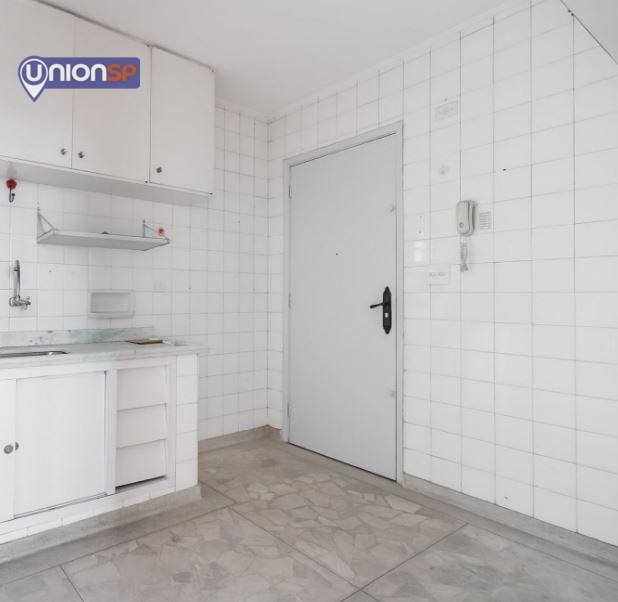 Apartamento à venda com 3 quartos, 80m² - Foto 15