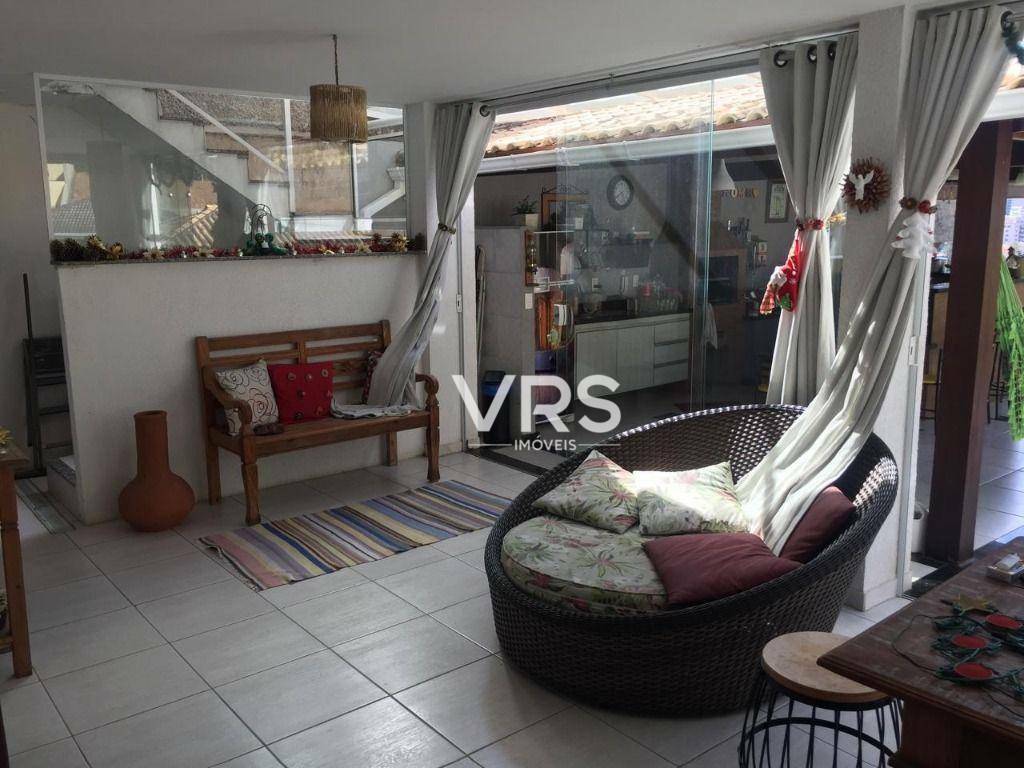 Casa de Condomínio à venda com 4 quartos, 307m² - Foto 33