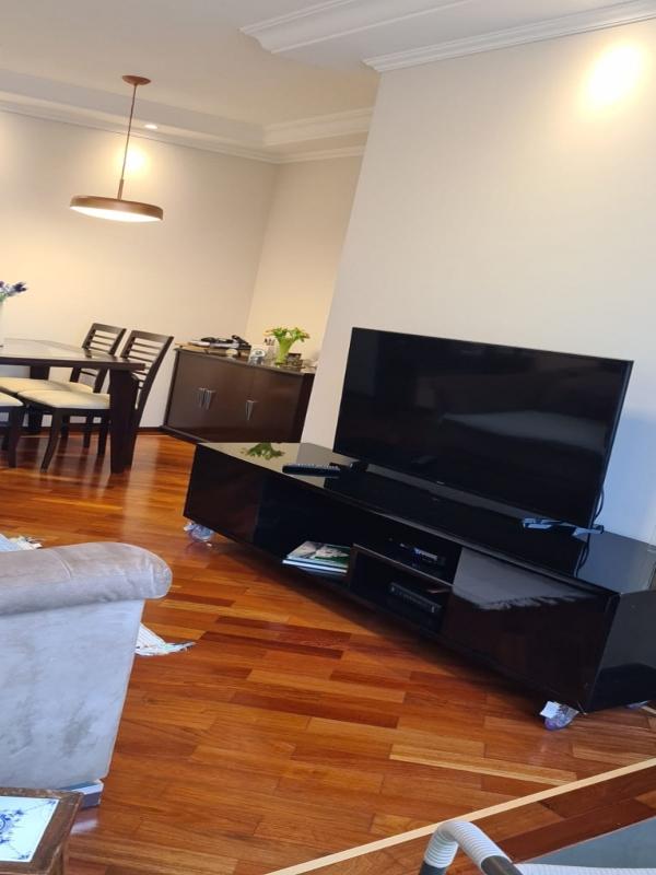 Apartamento à venda com 3 quartos, 194m² - Foto 1