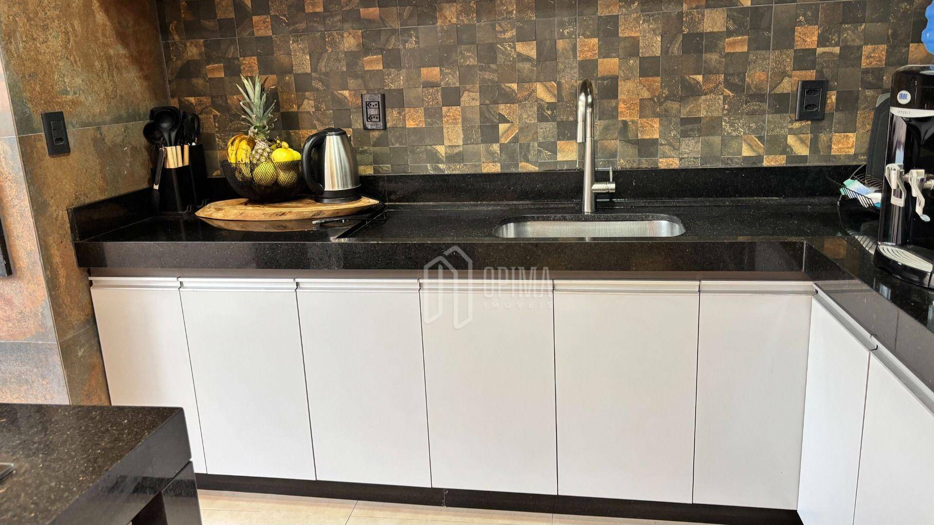 Casa à venda com 3 quartos, 220m² - Foto 20