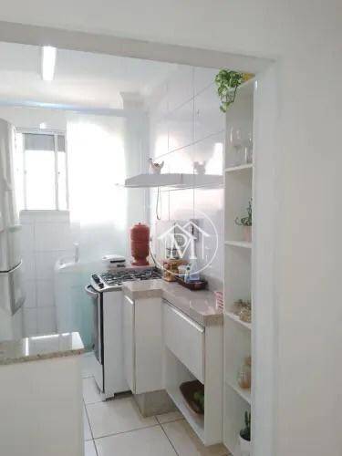 Apartamento à venda com 2 quartos, 47m² - Foto 2