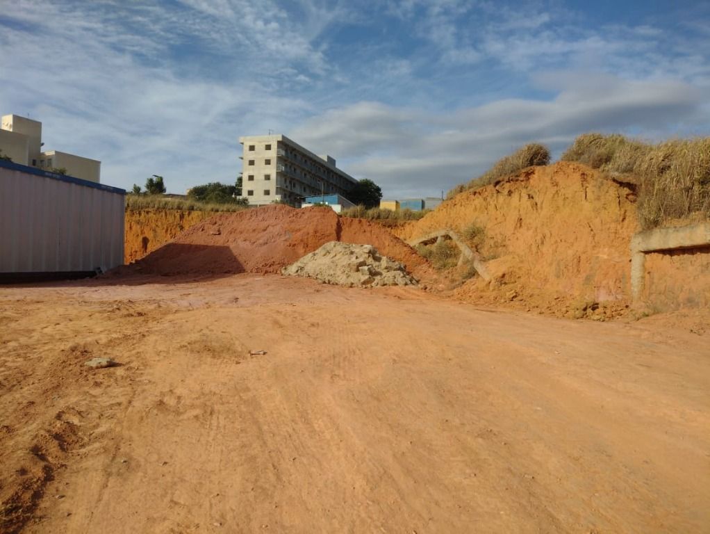 Terreno à venda, 170m² - Foto 1