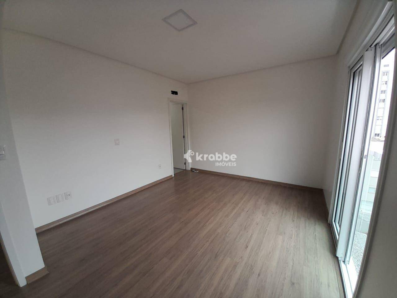 Apartamento para alugar com 3 quartos, 120m² - Foto 4