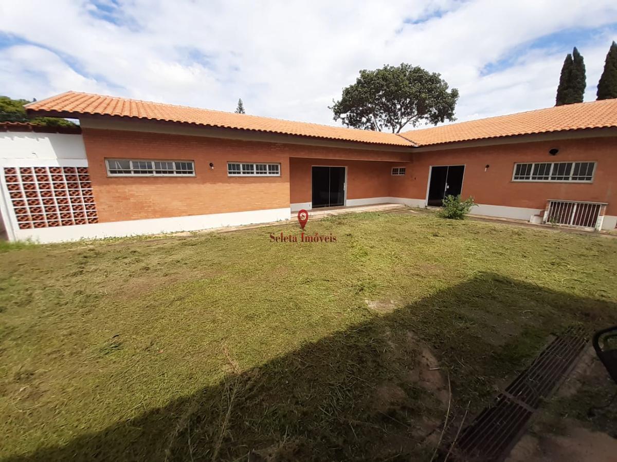 Casa à venda com 3 quartos, 450m² - Foto 47