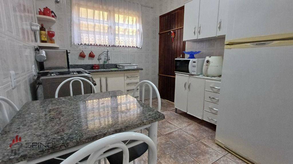 Casa à venda com 2 quartos, 89m² - Foto 10