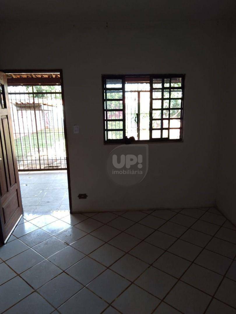 Casa à venda com 1 quarto, 46m² - Foto 4