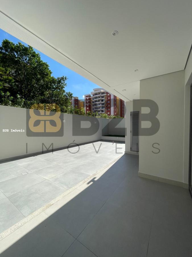 Apartamento à venda com 3 quartos, 167m² - Foto 3