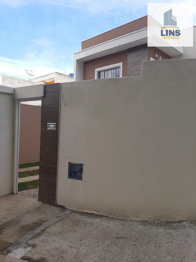 Casa à venda com 3 quartos, 64m² - Foto 9