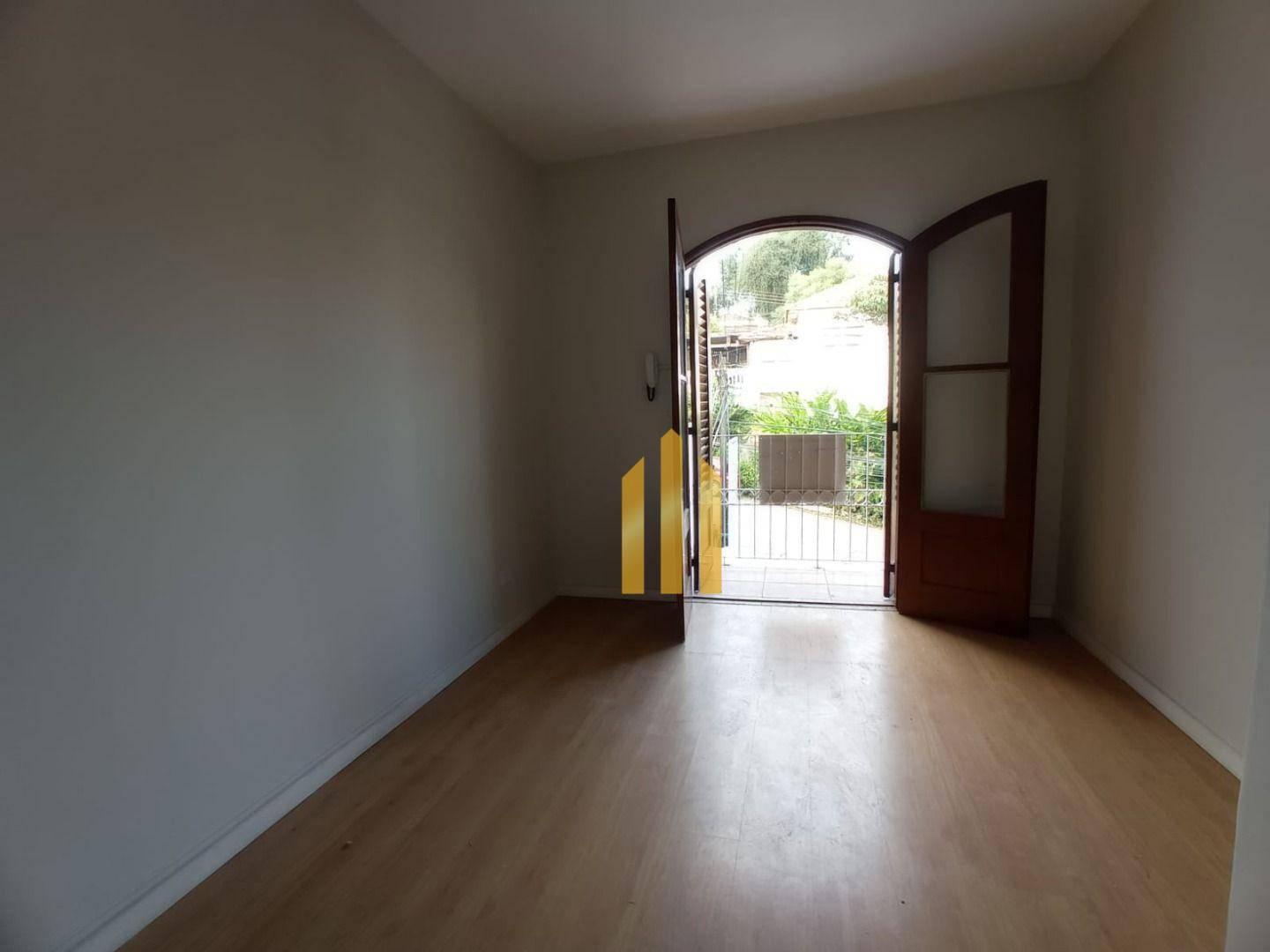 Sobrado à venda com 13 quartos, 227m² - Foto 7