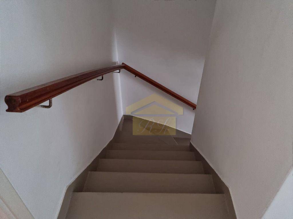 Sobrado à venda com 3 quartos, 100m² - Foto 6