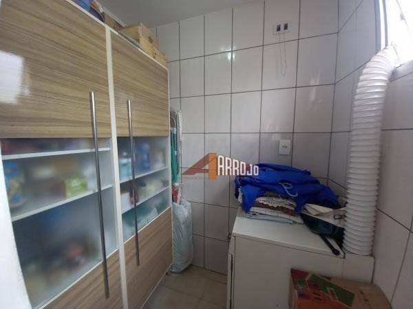 Apartamento à venda com 3 quartos, 85m² - Foto 7