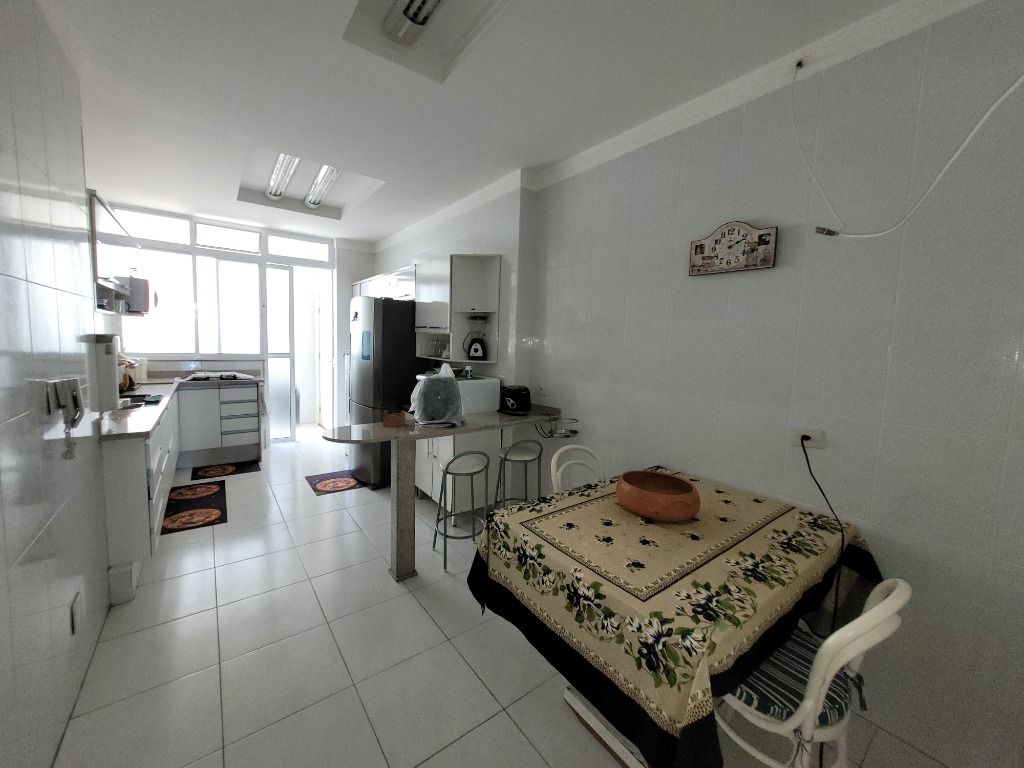 Apartamento à venda com 4 quartos, 184m² - Foto 28