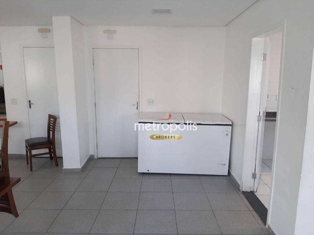 Apartamento à venda com 2 quartos, 44m² - Foto 19