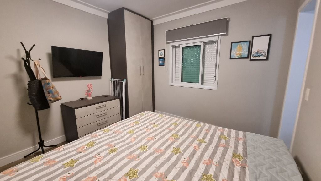 Apartamento à venda com 2 quartos, 77m² - Foto 11