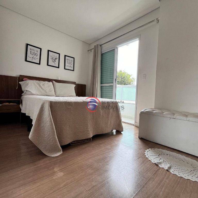 Apartamento à venda com 3 quartos, 85m² - Foto 3