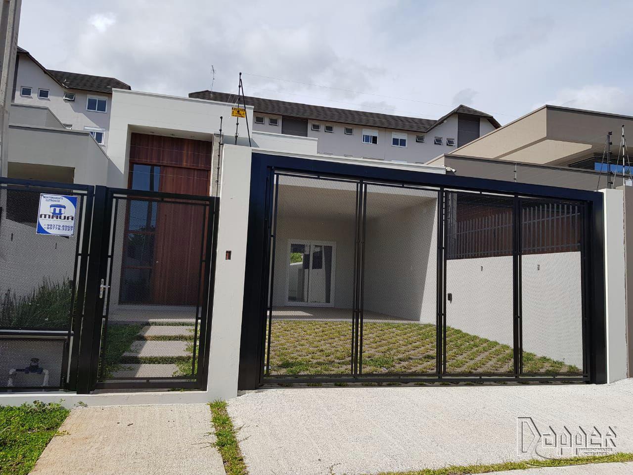 Casa à venda com 3 quartos, 150m² - Foto 1