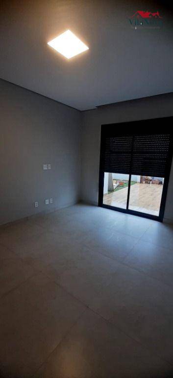 Casa de Condomínio à venda com 3 quartos, 210m² - Foto 12